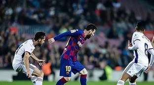 作也日渐紧 作也日渐紧